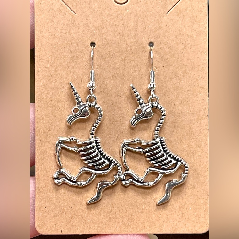 New Halloween silver Skelecorn earrings